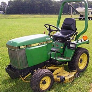 John Deere Compact Utility Tractors Technical Manual TM1360 (PDF)